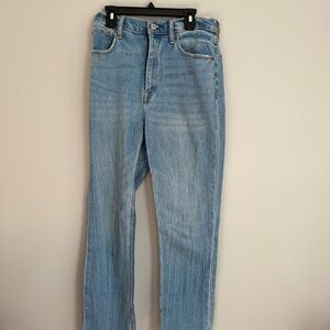Abercrombie & Fitch The Ankle Straight Ultra High Rise Jeans